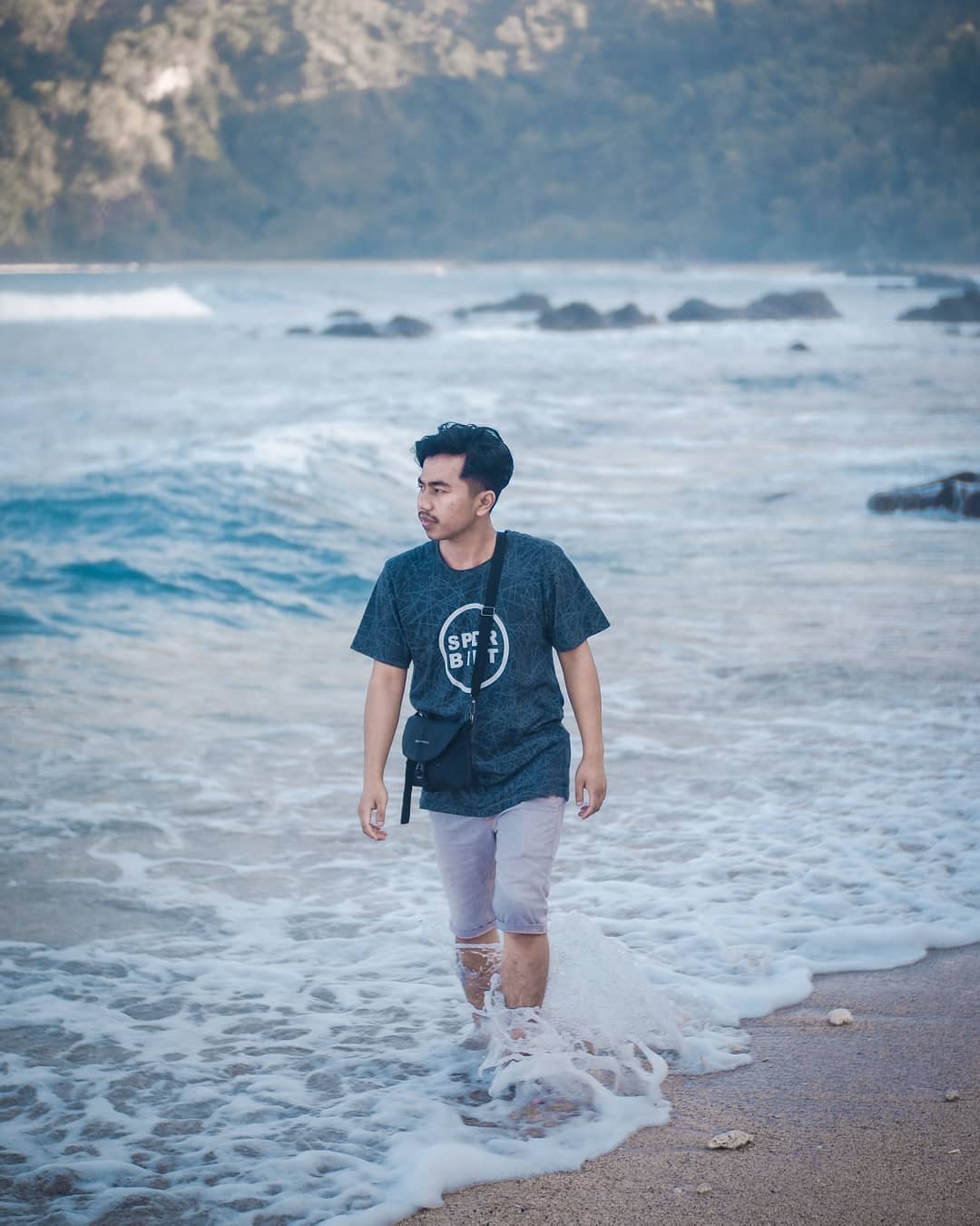 Foto Keindahan Pantai WediOmbo Foto Keindahan Pantai WediOmbo